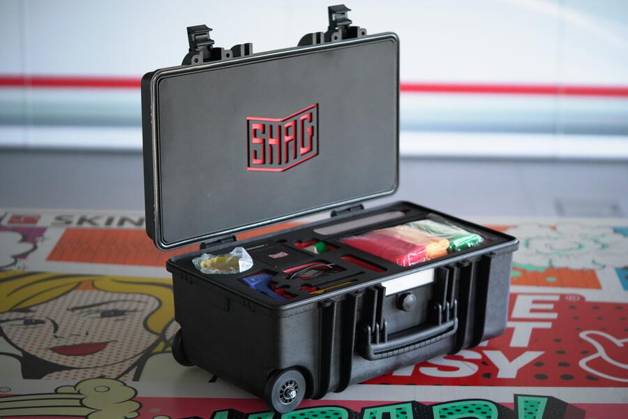 Shagbox – Tool Kit for Car Wrappers